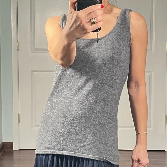 Claudia Nichole 100% cashmere gray tank sweater size S - Picture 5 of 10
